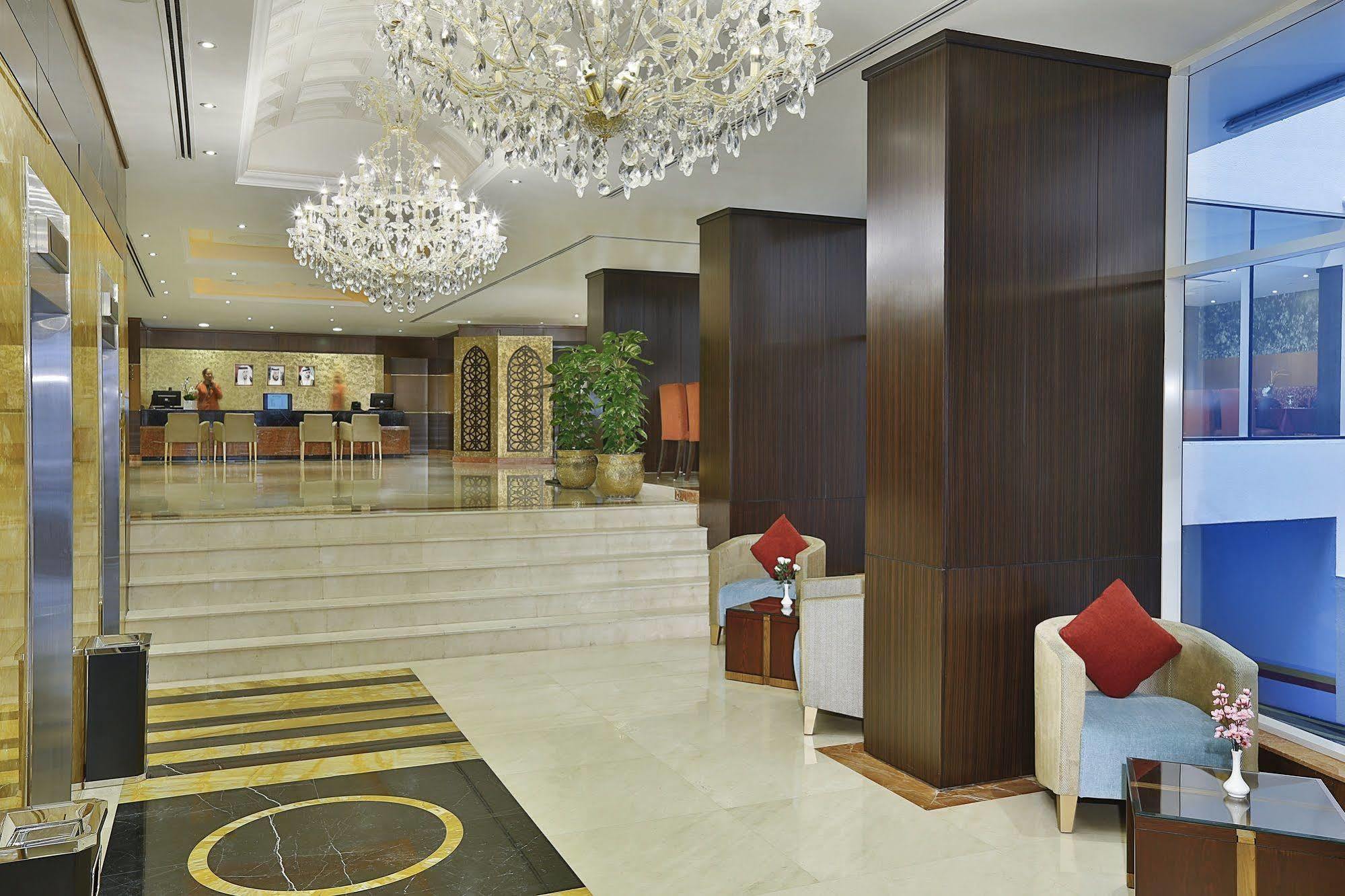 Gateway Hotel Dubái Exterior foto